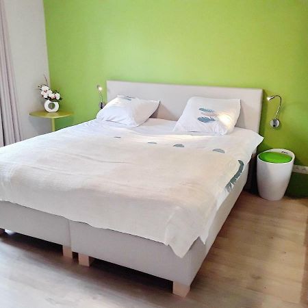 Bed and Breakfast Le Jardin Du Bord De Meuse Namur Exterior foto