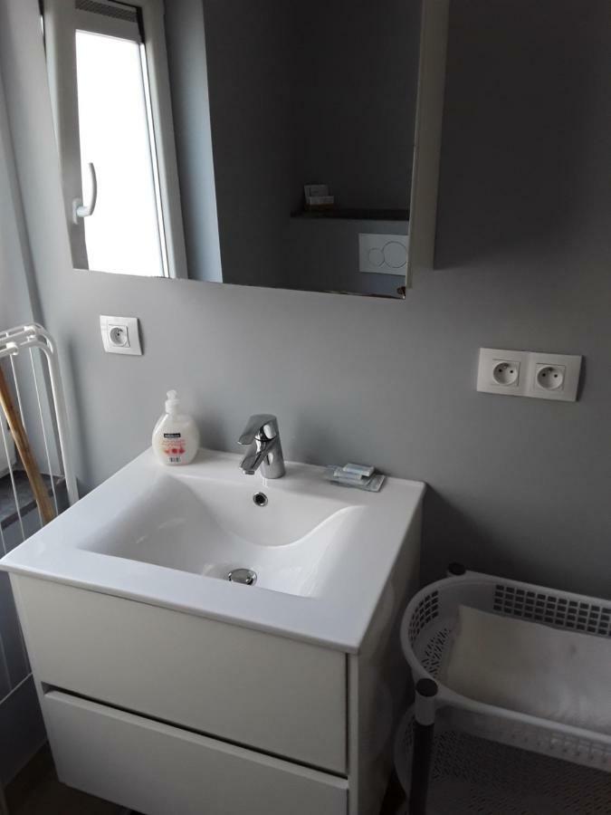 Bed and Breakfast Le Jardin Du Bord De Meuse Namur Exterior foto